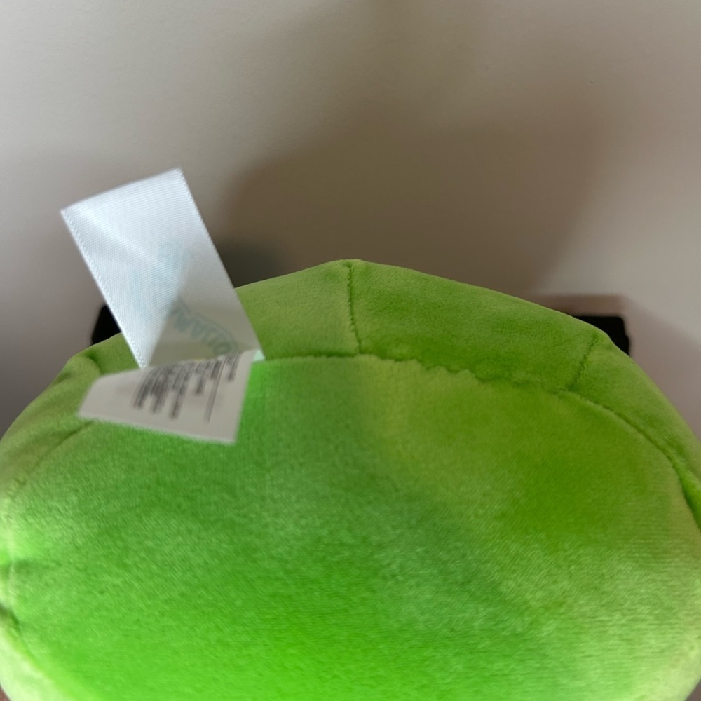 Green boba squishmallow - Picture 4 of 6